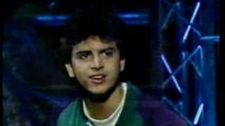 Glenn Medeiros - Lonely Won&#39;t Leave Me Alone (live)