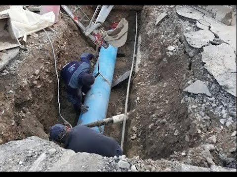 Sesto Fiorentino 2018 11 17 Via Rimaggio Rottura tubo acquedotto