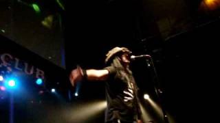 PRETTY BOY FLOYD - I Wanna be With You