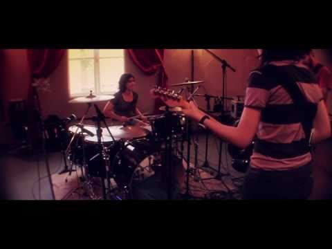 Angela Dust | Boddah Diciro