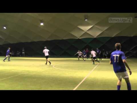 18.12.2014 III Biznes Liga C - Contact Sales vs. Energoprojekt