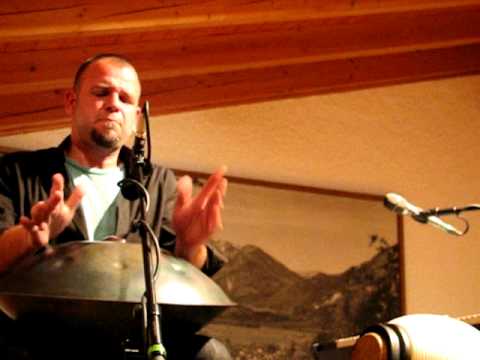 Martin Kälberer mit Hang | Konzert mit Werner Schmidbauer in Unterwössen, Chiemgau