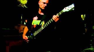 SHES CALLING YOU{BAD BRAINS}BASS COVER