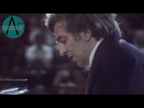 Vladimir Ashkenazy: Beethoven - Piano Sonata Op. 101