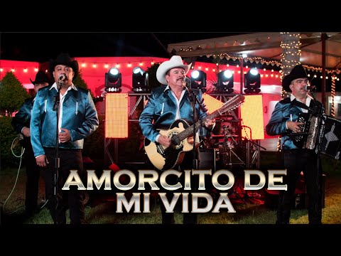 Amorcito De Mi Vida - Chuy Vega Y Los Nuevos Cadetes "En vivo"