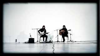 DUM DUM GIRLS - Hold your hand (FD acoustic session)