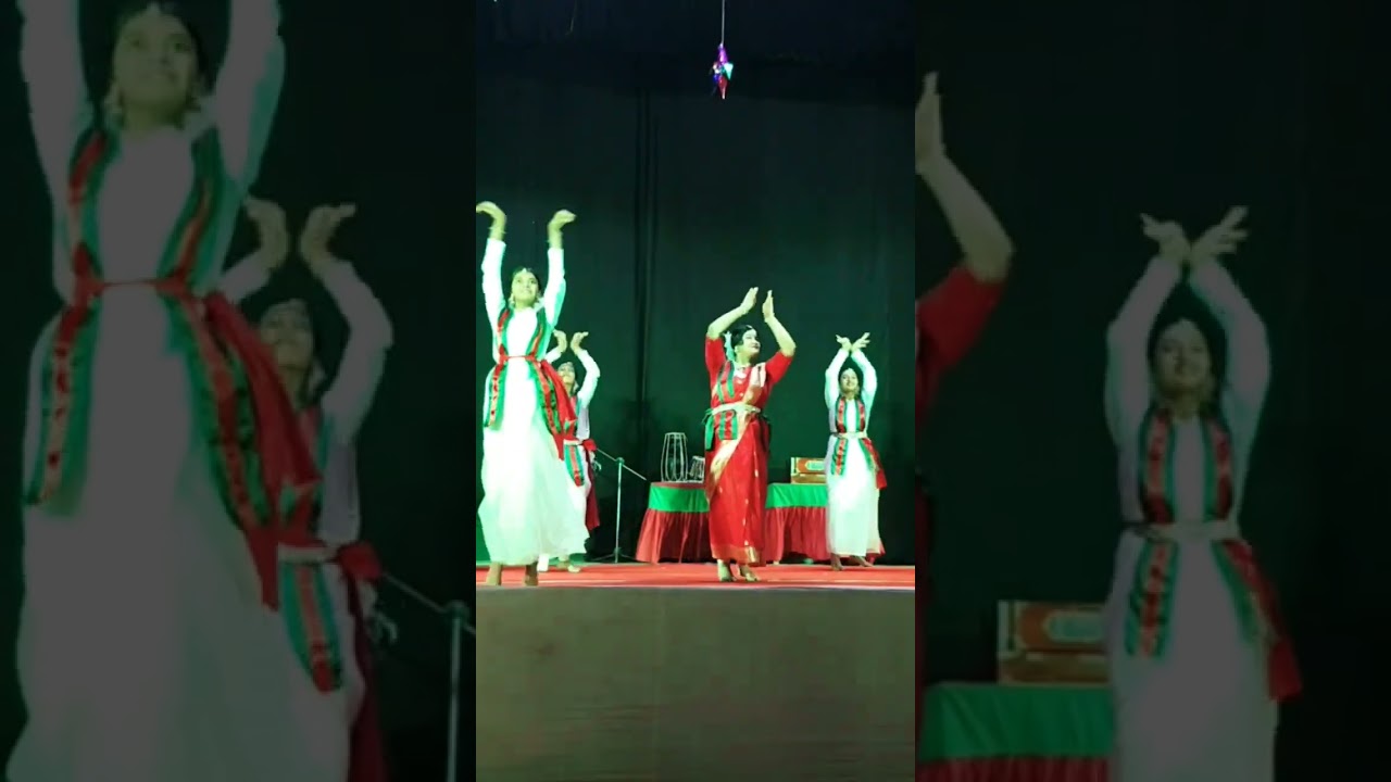 Ek Dil Hai। এক মন যে, এক মনই তো হে। সবকিছু হারিয়েও বারে বারে ফিরে আসি রে। #shorts #hindisong #dance