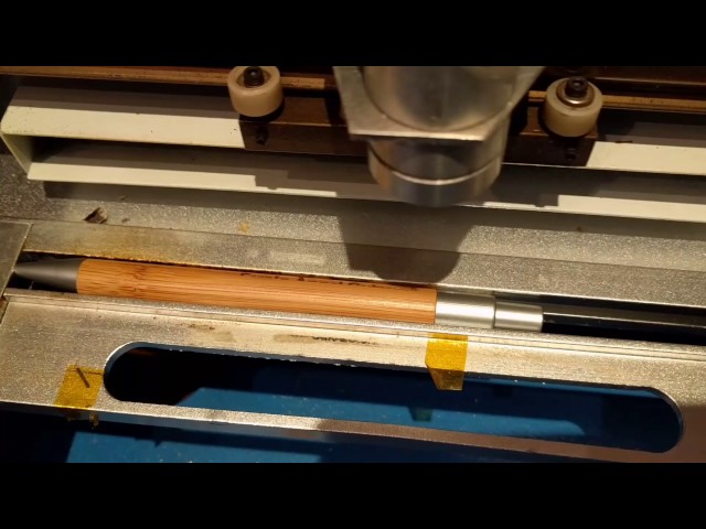 Vídeo relacionado con Bolígrafo Personalizado Metálico Antideslizante con Acabado Brillante - Nombre del Bolígrafo Personalizado Grabado a Laser Imborrable. ONEPERSONAL