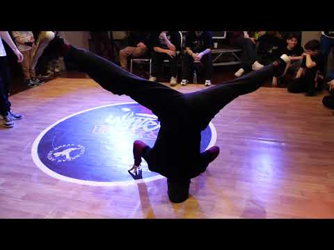 отбор 14-17 bboy Dan Fox vs bgirl ? - брейкданс батл WINTER WARS 2020