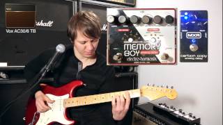 Video thumbnail for Electro Harmonix Deluxe Memory Boy vs MXR Carbon Copy by shnobel