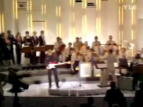 Kojo: Nuku pommiin (live in Finland 1982)