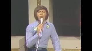 Bobby Goldsboro - See The Funny Little Clown (The Bobby Goldsboro Show)