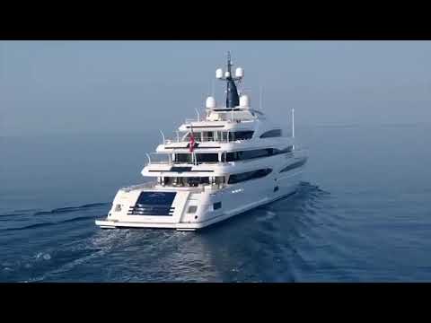 CLOUD 9 Luxury Yacht