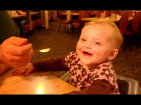 Iza loves ice cream w/papa