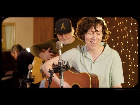 Ginne Marker - Blinding Lights (The Weeknd Cover) Acoustic "Love" Sessions