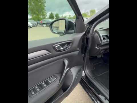 фото renault megane iv рестайлинг 0