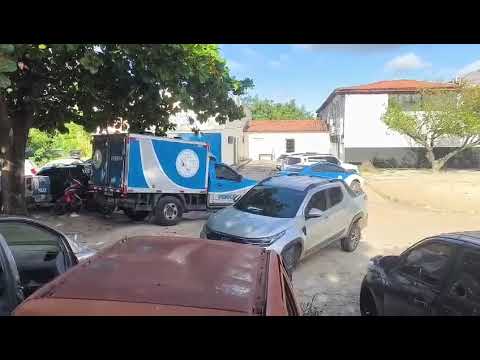 RABECÃO INDO PARA REMOVER UM CORPO NA CIDADE DE UMBURANAS