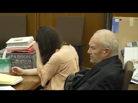 Lindsay Clancy's lawyer tries last-ditch effort to continue jury deliberations