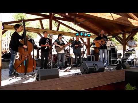 STOPY - Snídaně v trávě (Cmarofest 2016, Salaš Partizánske)