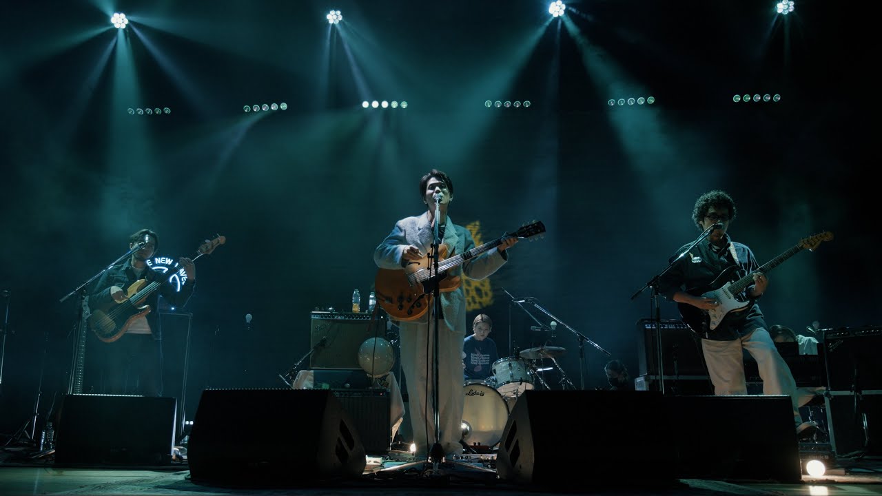 YOGEE NEW WAVES - emerald (Live at HITOMI MEMORIAL HALL 2025.11.19)