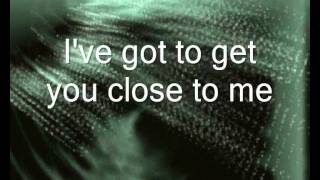 Blur - Close (Lyrics)