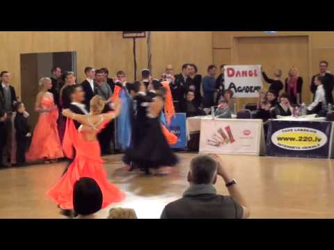 Latvian Standart Championship 2011 Vadims Labunskis - Anastasija Kostišina 1.4fin Waltz.wmv