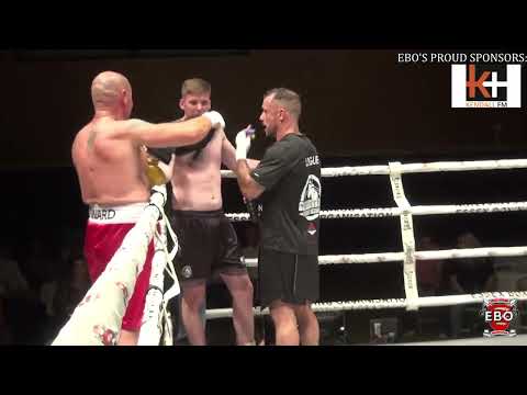 The Conflict 2022 - Fight 3 - Michael Glendining V Alex Pirotta - Essex Boxing Organisation