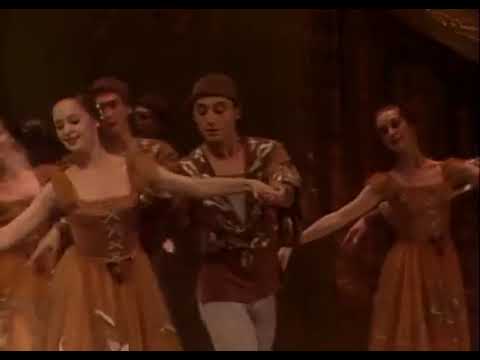 Nina Ananiashvili dances in Tchaikovsky's Swan Lake Perm State Ballet