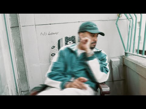 Ayoub Africano - 9ALBI MAWJOU3 Feat Sara Ben Smail  [Official Video] | أيوب أفريكانو - قلبي موجوع