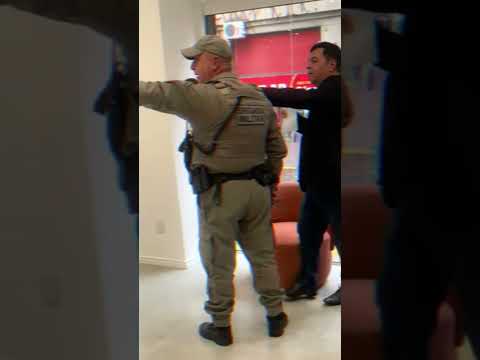 Liberdade de imprensa não se curva à brutalidade policial