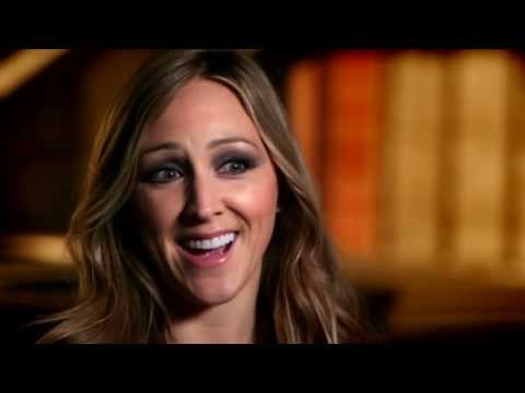 GIRL THING'S NO BOYFRIEND RULE - THE BIG REUNION