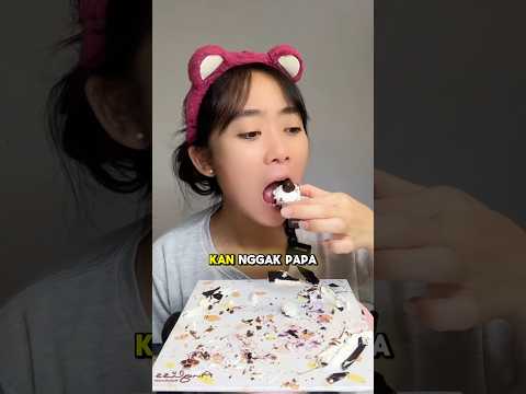VIRUS SOFIALISME KETIKA MAKAN CAKE ULTAH AUTO KOLESTROL !!! 😫