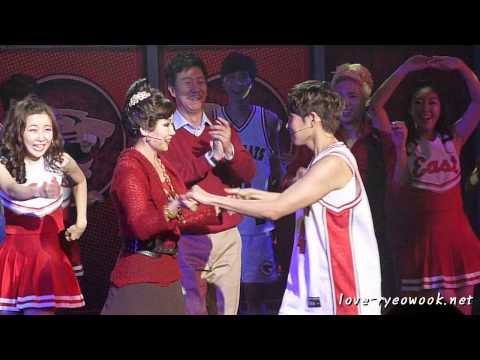 [fancam] 130720 High School Musical curtain call - Ryeowook