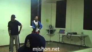 Mishon going old school just a kiss