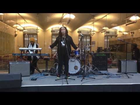 Izara B | Heads Or Tails (Ft. Ayshamar)