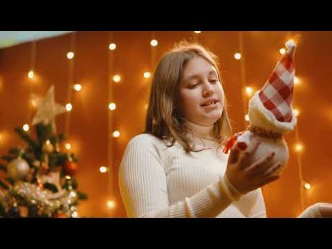 Briana Morea - Snowman (cover) | Videoclip 2022