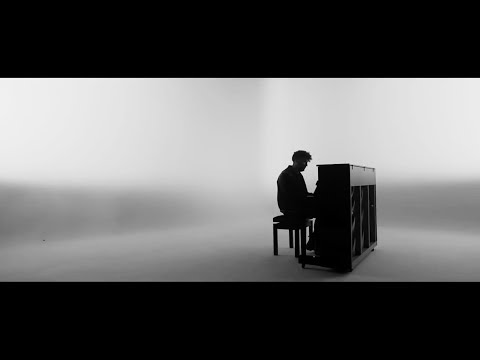 download lagu mp3 mp4 Fading Into Grey, download lagu Fading Into Grey gratis, unduh video klip Fading Into Grey