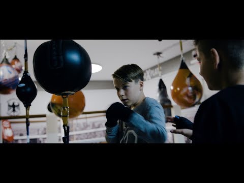 TeMain - DIE (official Musikvideo) // VDSIS