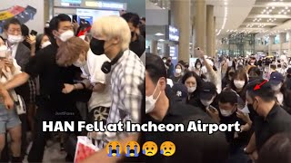 Download lagu Han Jisung Fell at Incheon Airport 😭😭😥😥 mp3 Download lagu Han Jisung Fell at Incheon Airport 😭😭😥😥 mp3