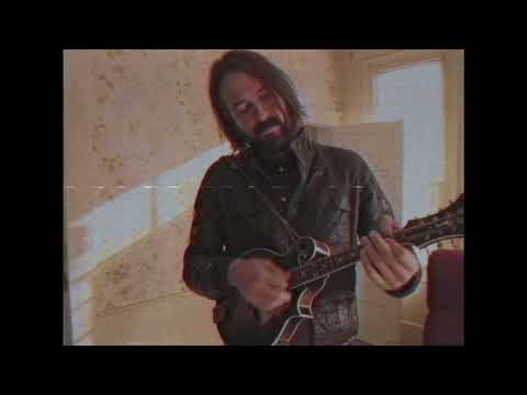 Chatham County Line - "I Got You" (Wilco Cover) (Official Music Video)