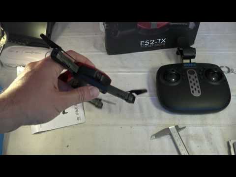 Eachine E52-TX unboxing analysis and demo flight (Courtesy Banggood)