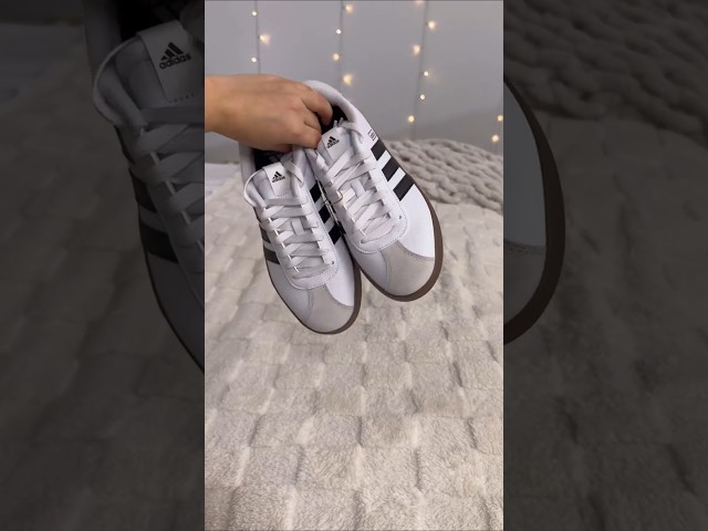 Vídeo relacionado con adidas Mujer Vl Court 3.0 Shoes, Cloud White/Core Black/Grey One, 39 1/3 EU