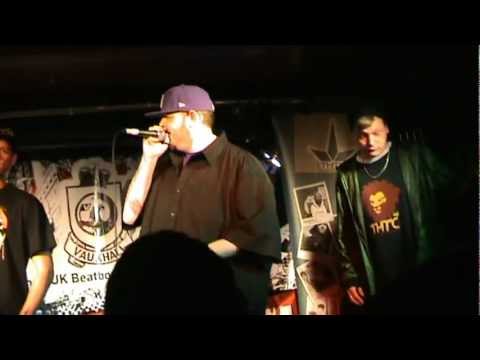 Pikey Esquire Vs Beatfox at the UK Beatbox London Heats