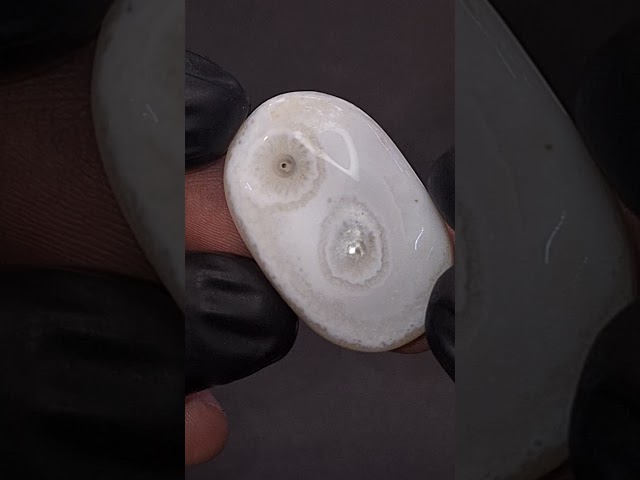 حجر عقيق سليماني طبيعي