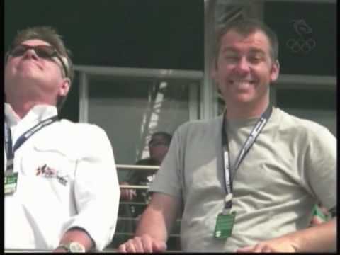 2010-redbull-air-race-perth-austrailia-adilson-kindlemann-crash.avi