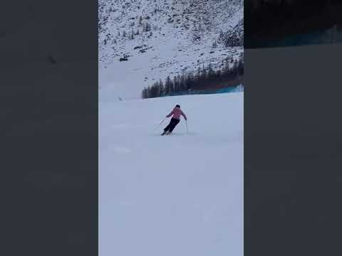 MAESTRA CAROLE GILARDONI (PENNA NERA) IN ALLENAMENTO A MADESIMO