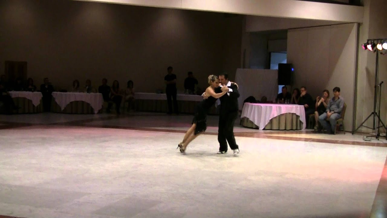 Jose Vazquez y Anna Yarigo - Milonga