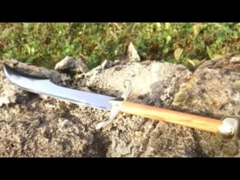 Turning a Rusty Cleaver Into a Mini Persian Sword