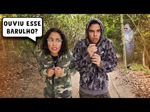 EXPLORAMOS A FLORESTA DO CONDOMÍNIO E NOS ARREMPENDEMOS MUITO! - BIZARRO!