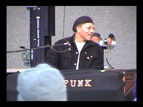 The Funky Meters (3 of 7) Africa - Thank You - Soul Island 10/8/00 Cincinnati, OH